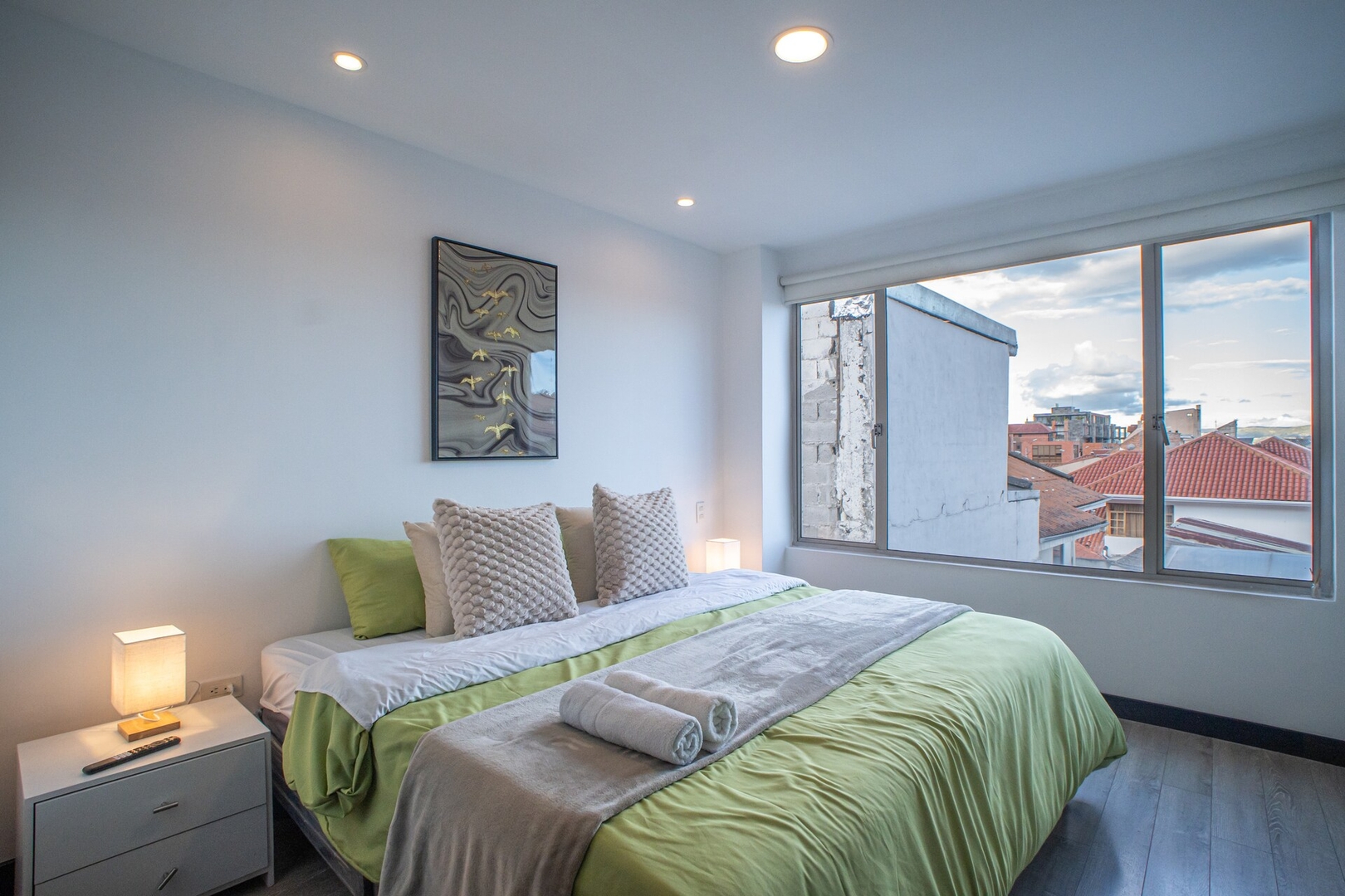 Gran Dúplex con Balcones y Garaje Seguro - imagen 14