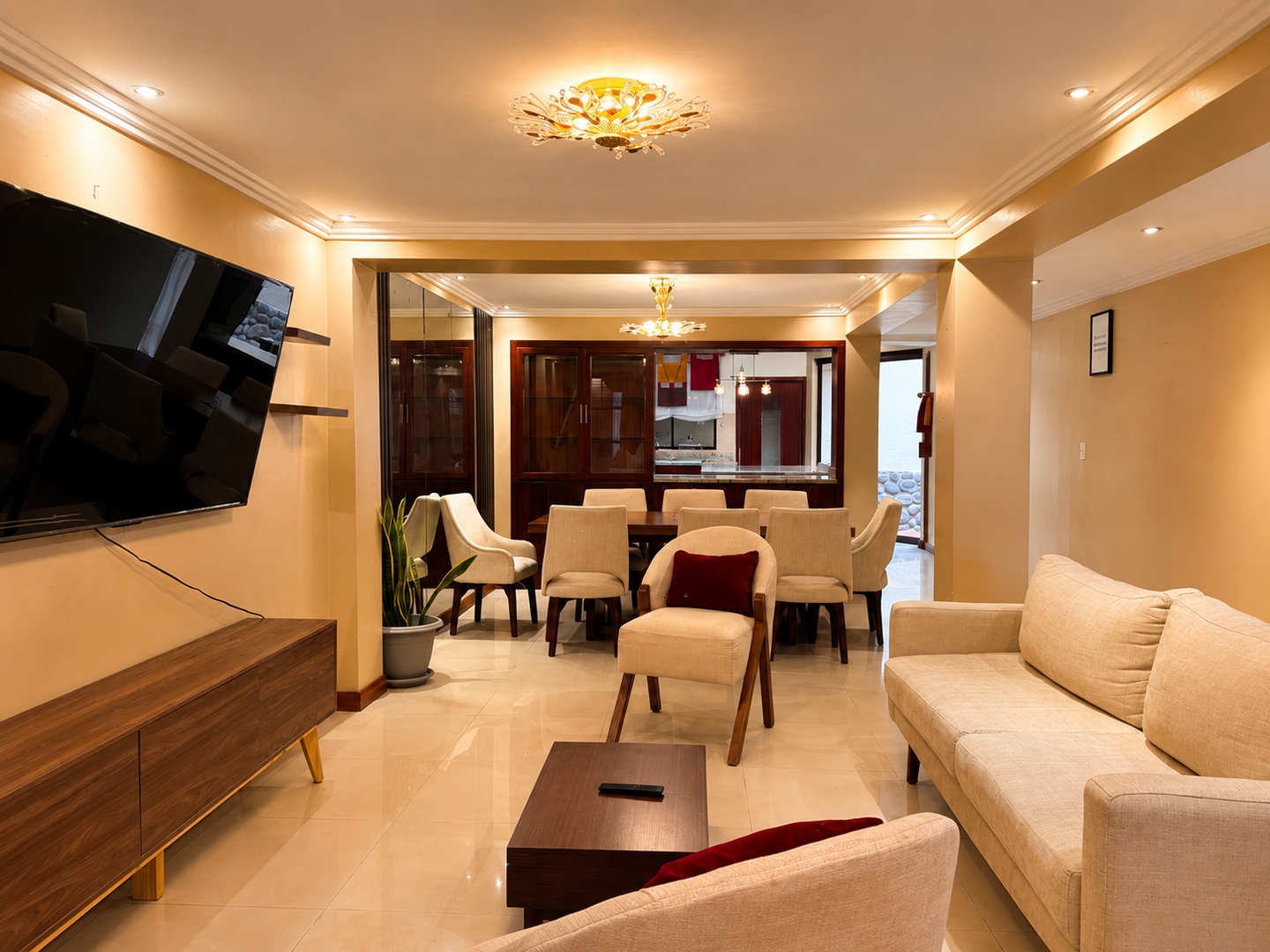 Zona Centro, Cuenca | Casa Amplia + Garaje | 10 - imagen 16