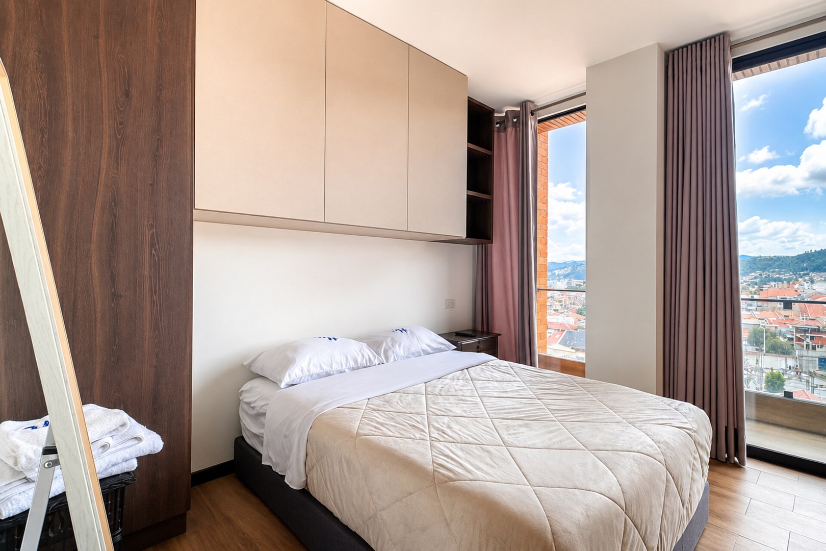 Cuenca | Suite Moderna con Gimnasio - imagen 33