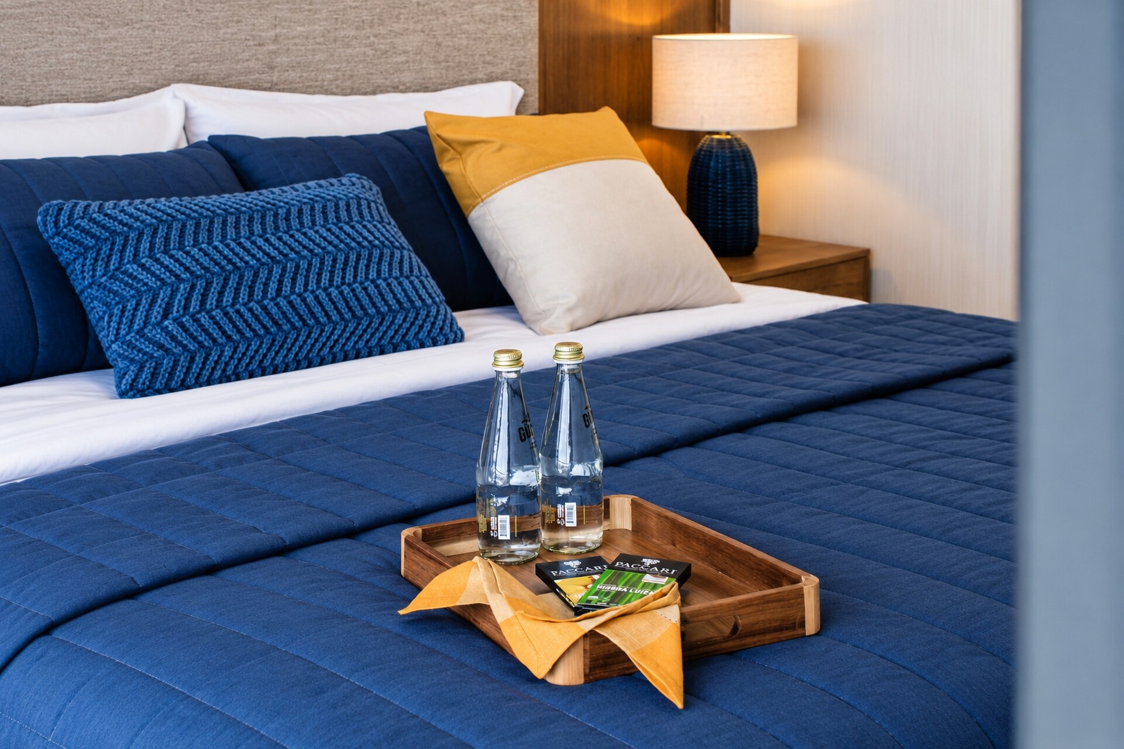 Del Río | King Suite • Scenic Balcony - imagen 15