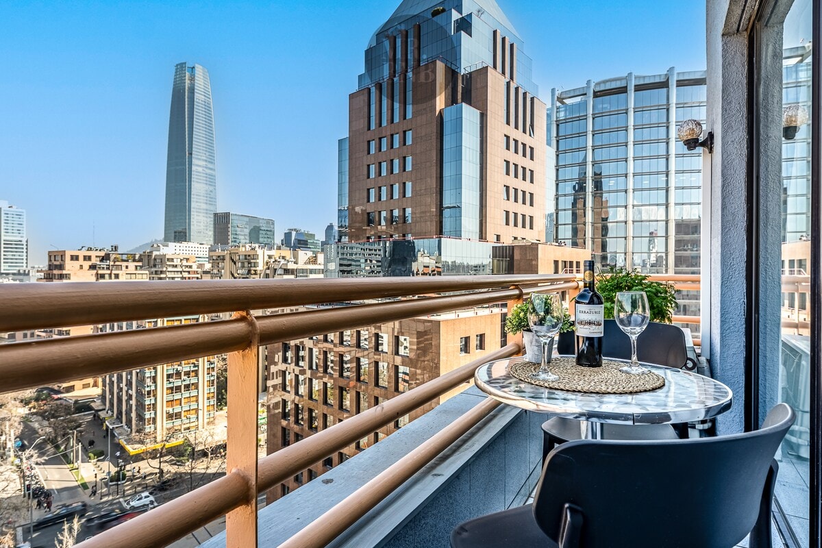 Apartamento de lujo con terraza en Las Condes 4PAX