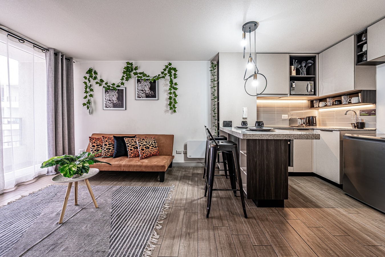 Cómodo Apartamento con Terraza en Santiago Centro