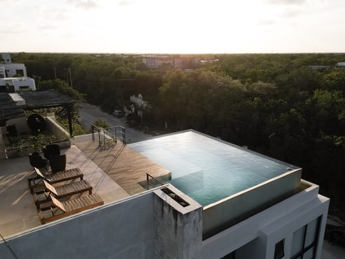 Private 11BR House, 22 Pax,  Rooftop + Pool