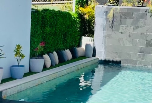 1 bedrooms - 2 bathrooms nice location