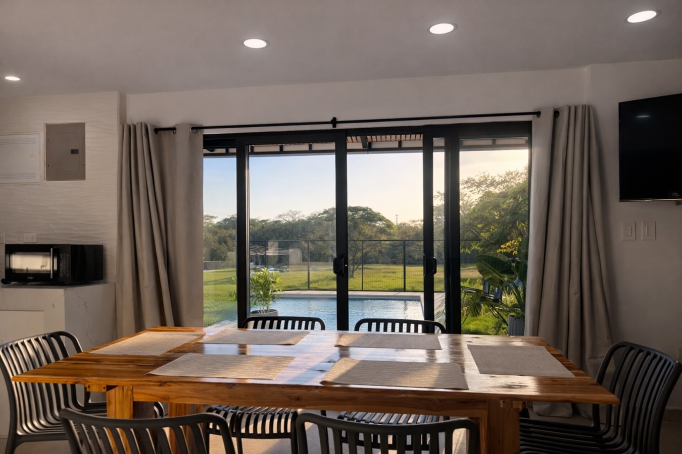 3 bed/ 3 bath villa with private pool in Tamarindo gallery image 10