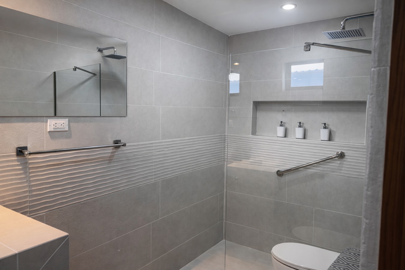3 bed/ 3 bath villa with private pool in Tamarindo gallery image 5