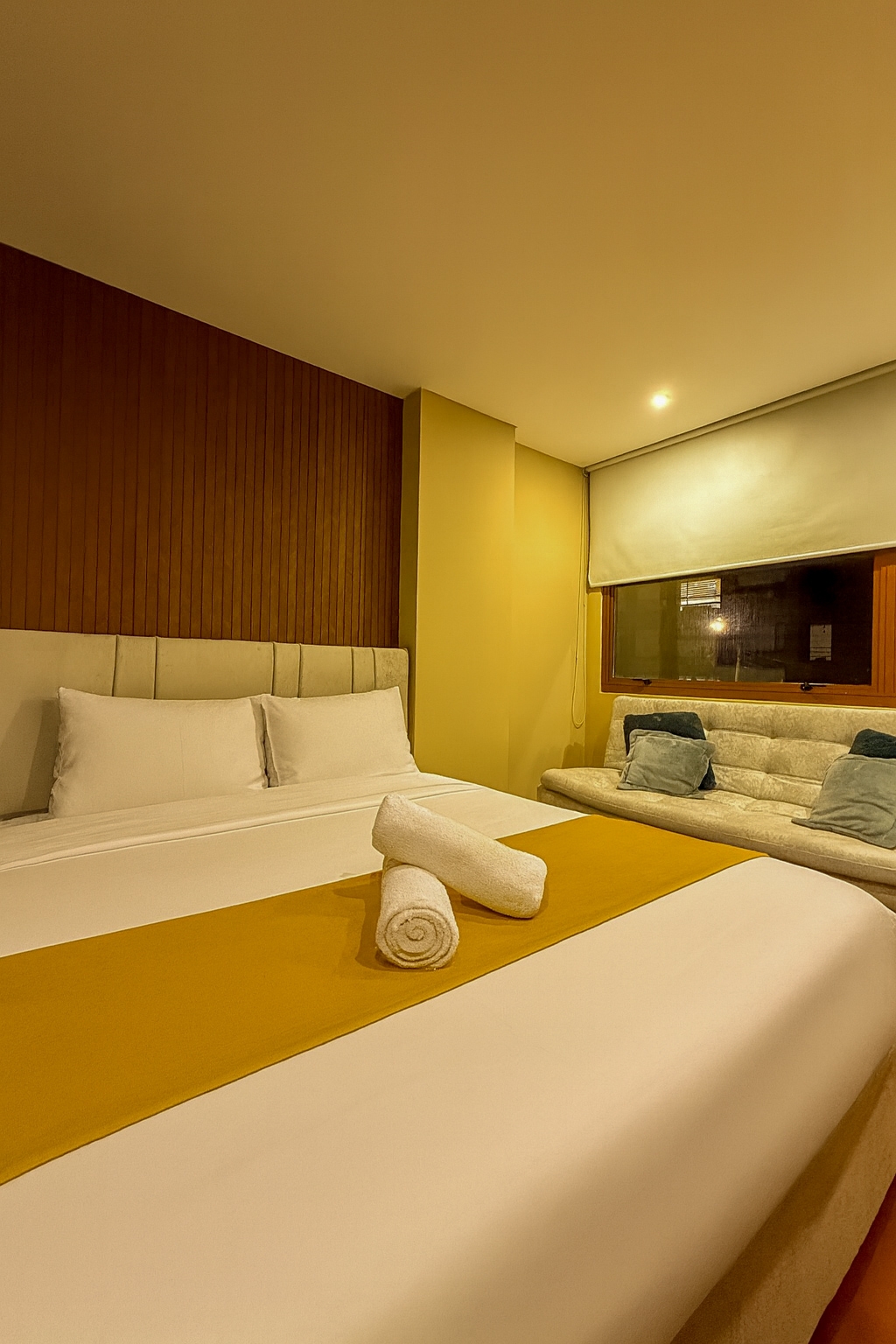 Cozy Apartment with Private Jacuzzi 6 Prorenty