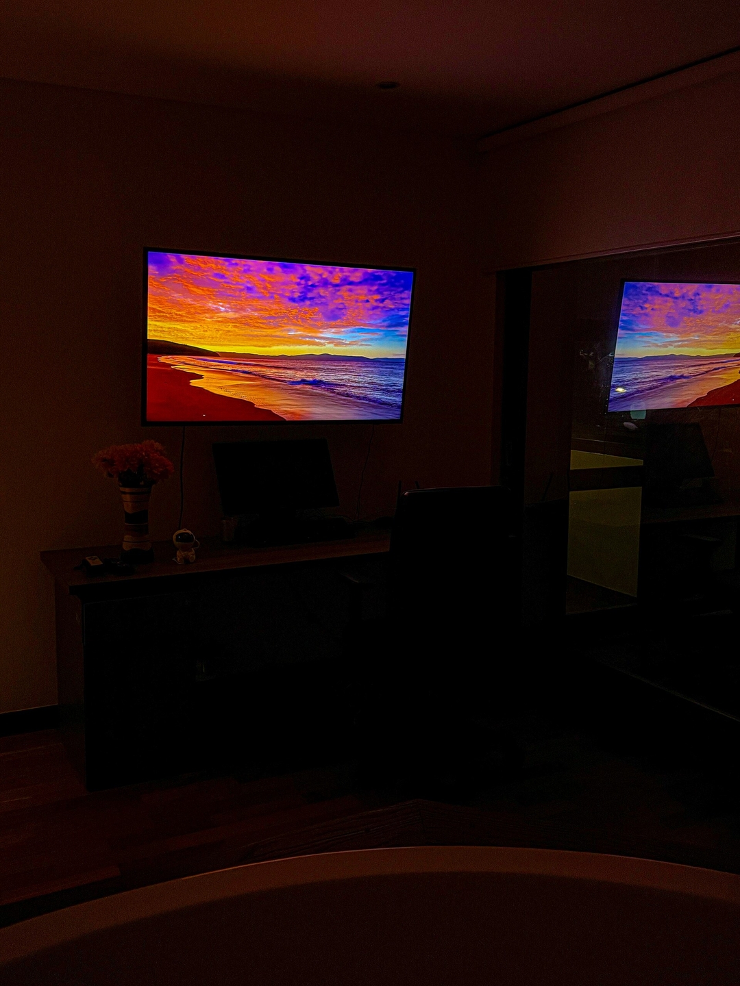 Cozy Apartment with Private Jacuzzi 3 Prorenty