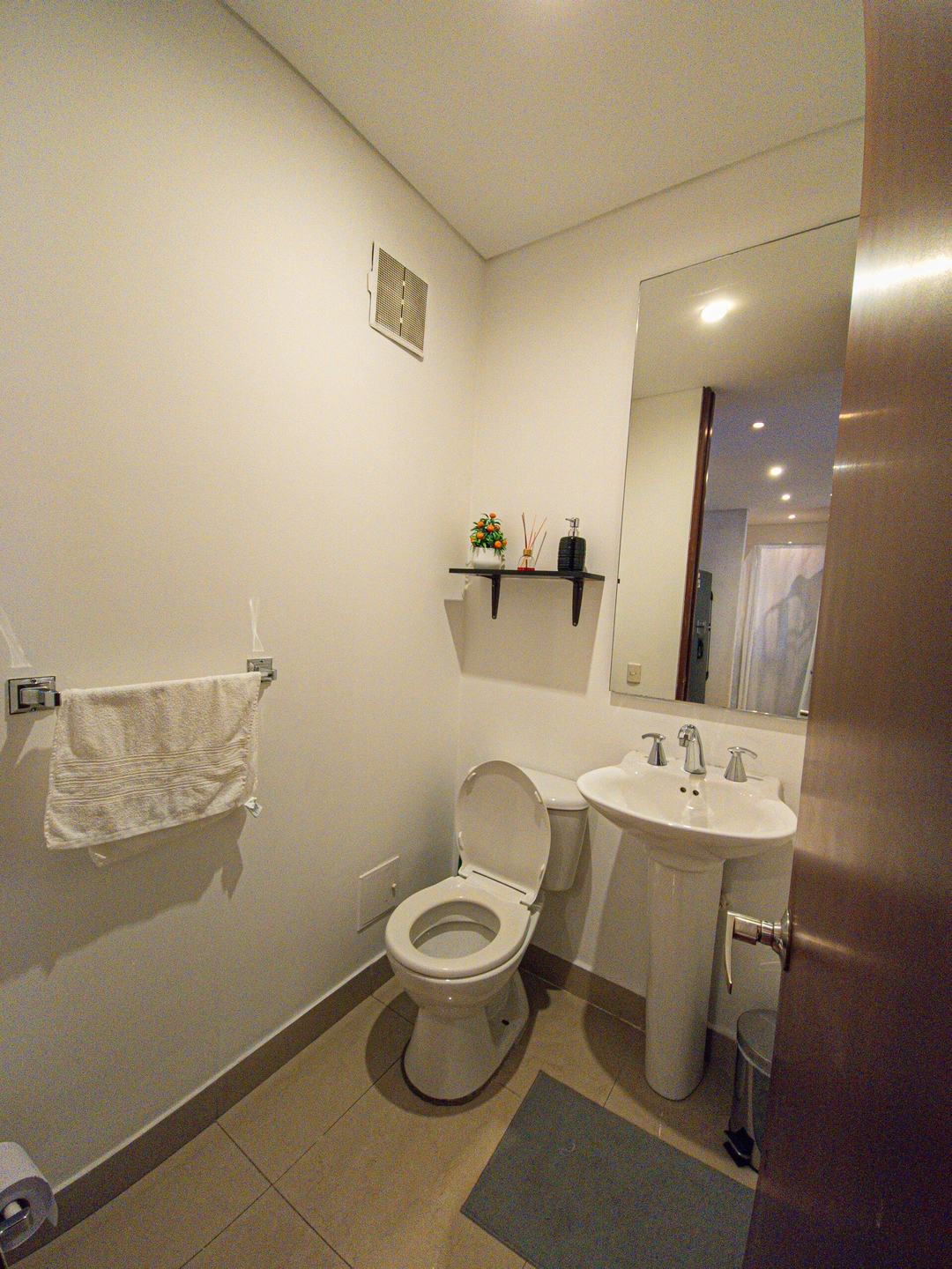 Cozy Apartment with Private Jacuzzi 22 Prorenty