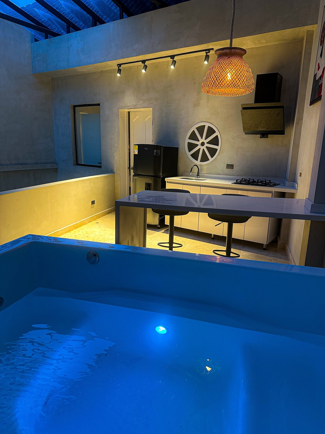 Incredible apartment with jacuzzi and terrace 1 Prorenty