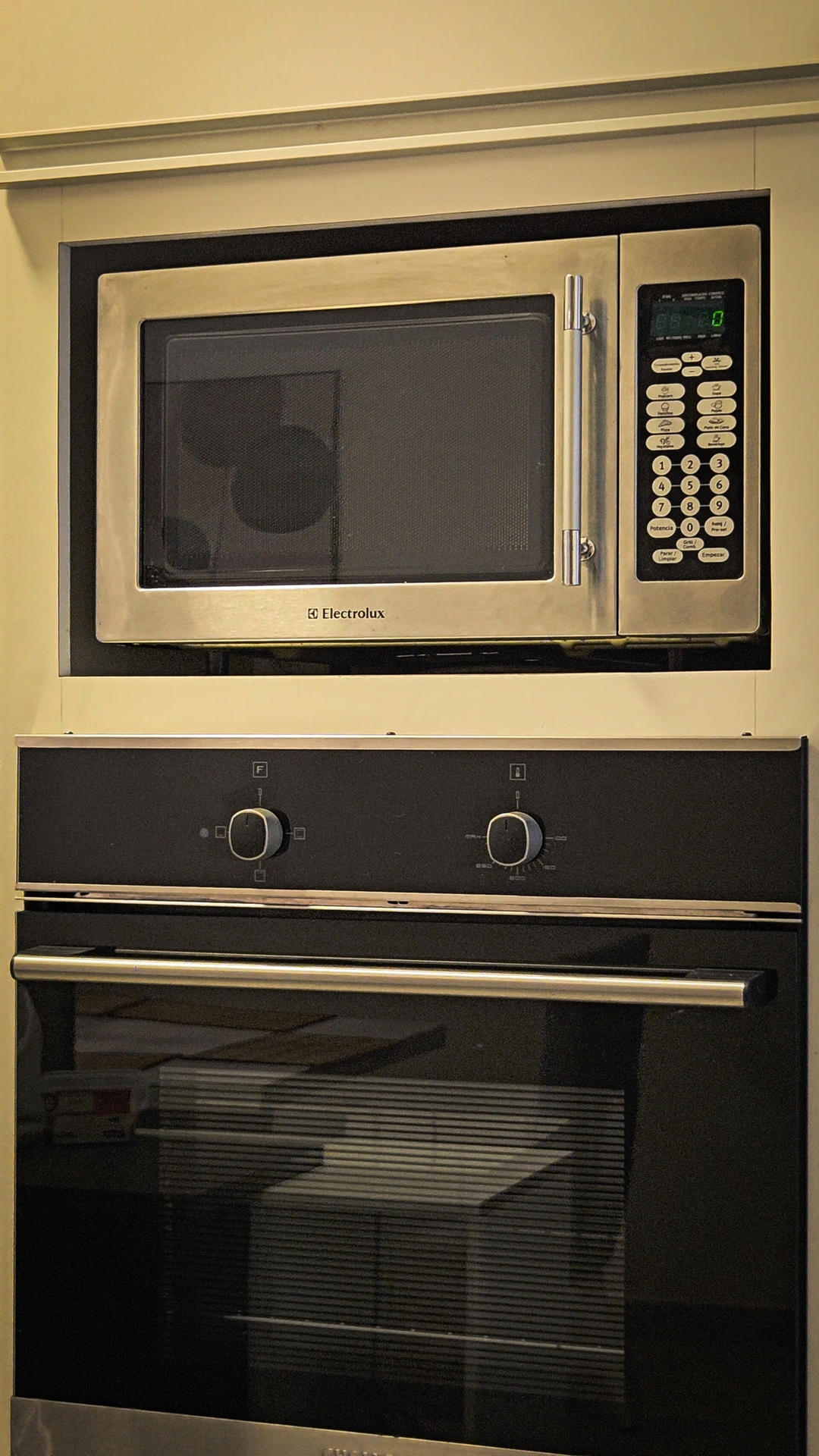 Luxurious and spacious home with jacuzzi and sauna 36 Prorenty