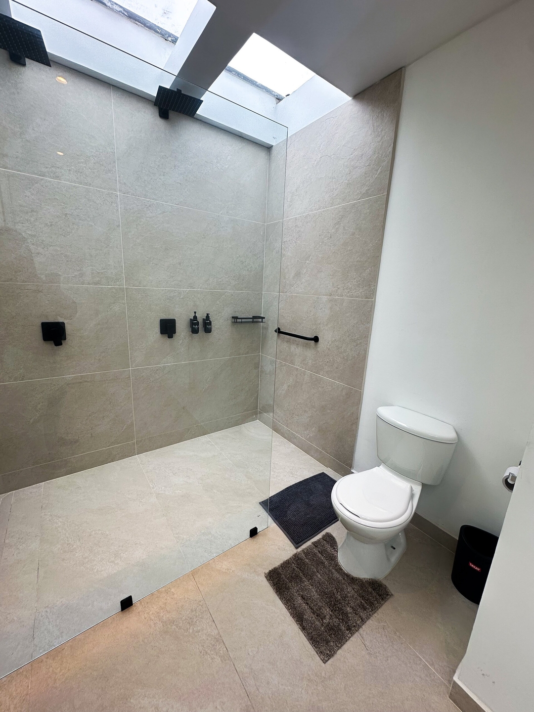 Penthouse with luxury jacuzzi and panoramic view 20 Prorenty