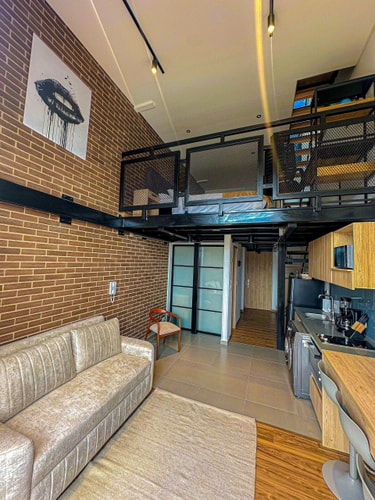 Luxury penthouse with Jacuzzi near the "T" area Prorenty