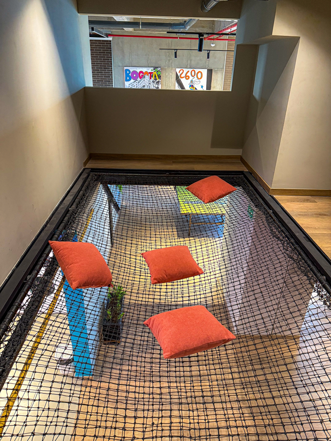 Luxury penthouse with Jacuzzi near the "T" area 41 Prorenty