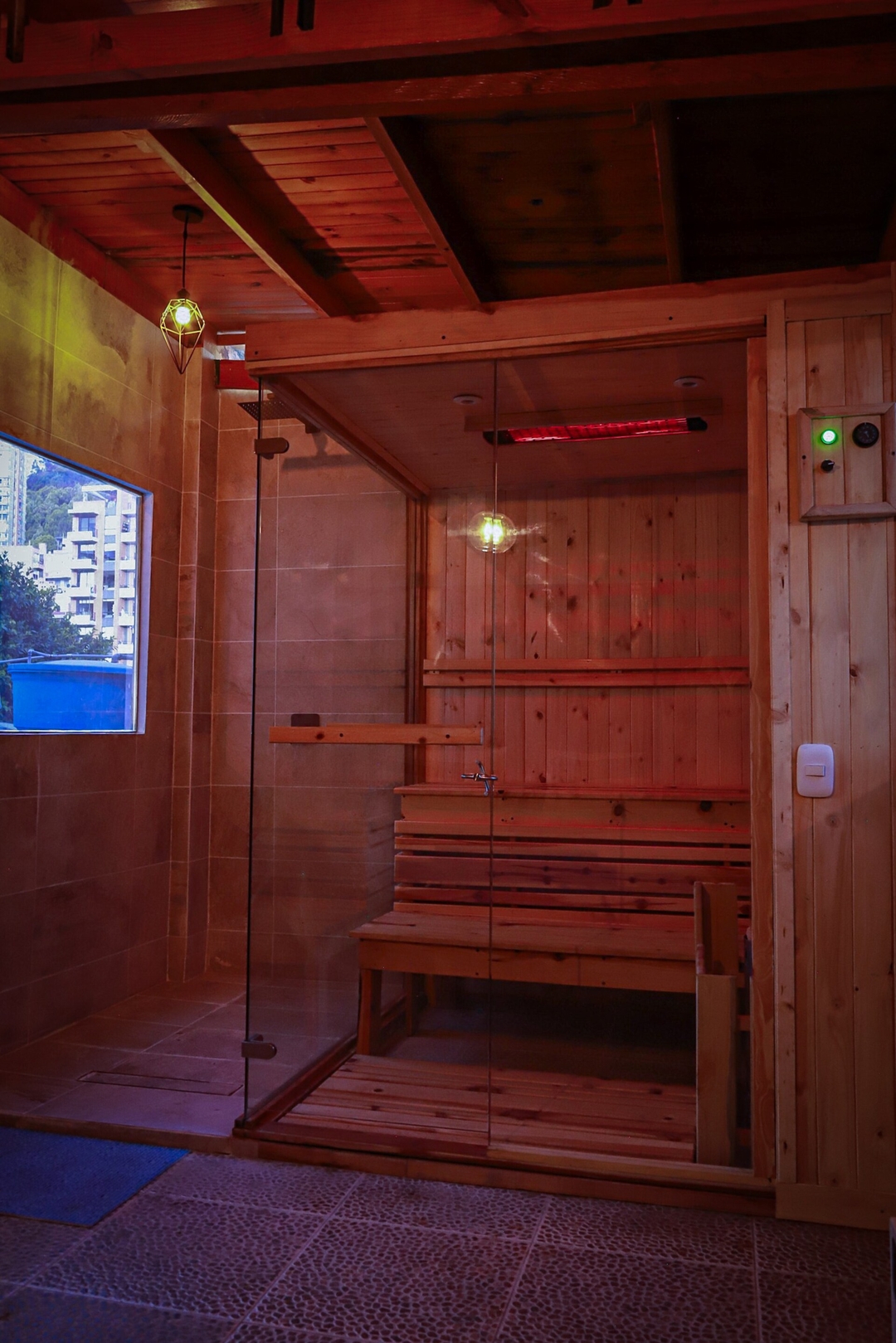 Luxurious and spacious home with jacuzzi and sauna 10 Prorenty