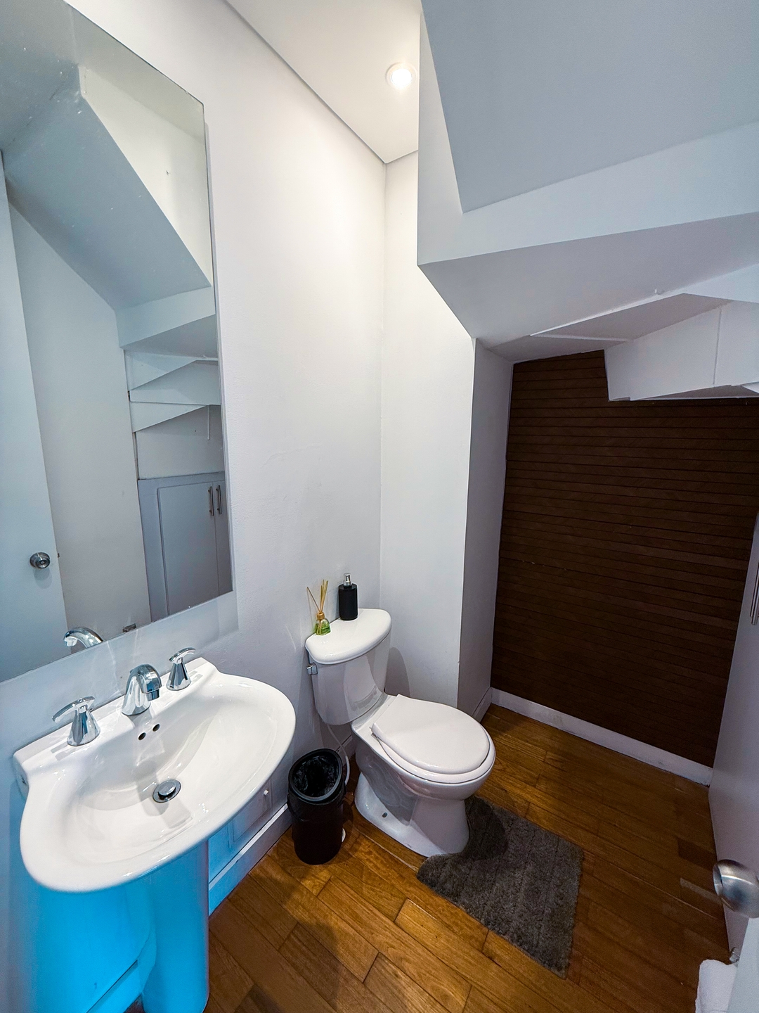 Penthouse with luxury jacuzzi and panoramic view 45 Prorenty