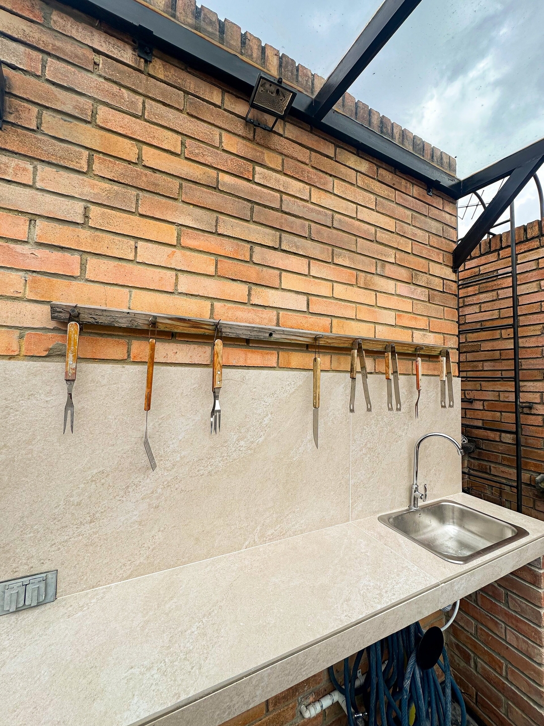 Penthouse with luxury jacuzzi and panoramic view 12 Prorenty