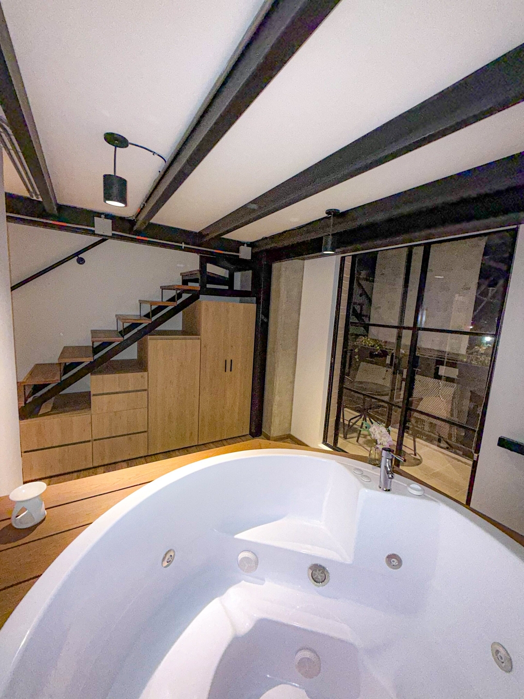 Exclusive Duplex • Private Jacuzzi • Luxury Stay 8 Prorenty