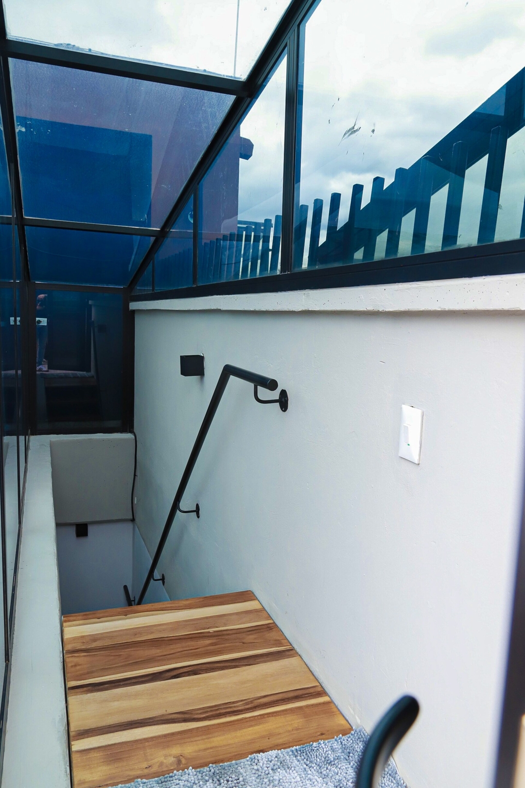 Luxury penthouse with Jacuzzi near the "T" area 27 Prorenty