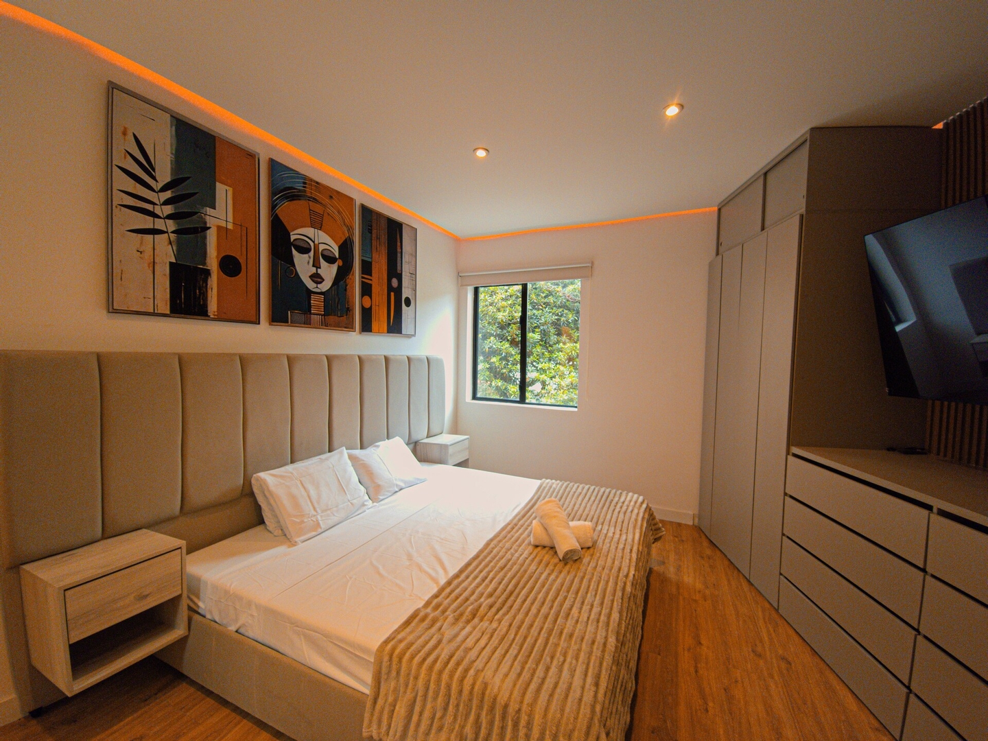 Incredible apartment with jacuzzi and terrace Prorenty