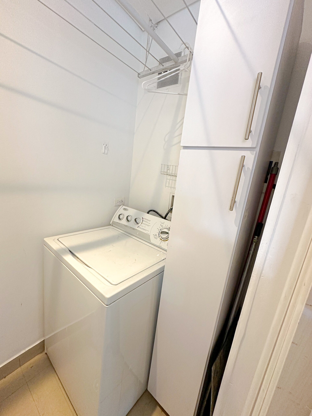 Penthouse with luxury jacuzzi and panoramic view 44 Prorenty