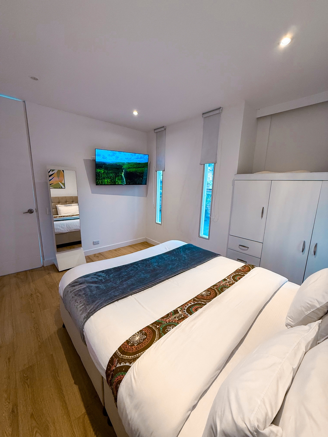 Penthouse with luxury jacuzzi and panoramic view 27 Prorenty