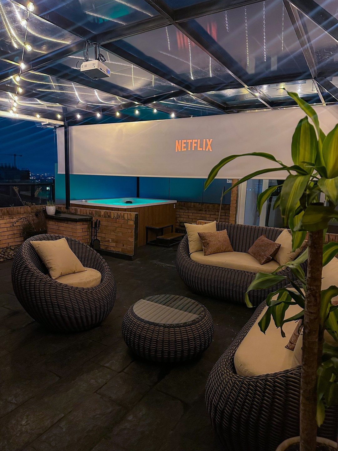 Penthouse with luxury jacuzzi and panoramic view Prorenty