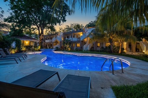 Flor de Limón Retreat | Pool, Patio & BBQ Grill