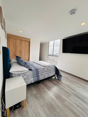 City Skyline Suite | Downtown & Candelaria