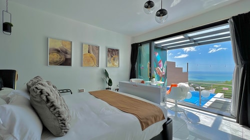 MONTAÑA SUITE