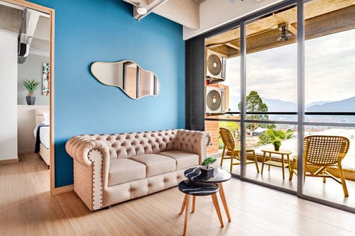 One Living luxe Mall City Plaza