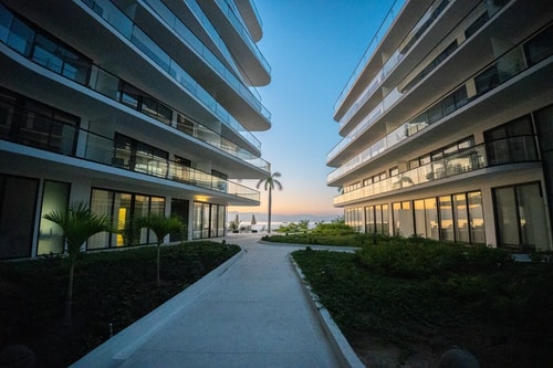 Luxury Beachfront Apartment | Tizate