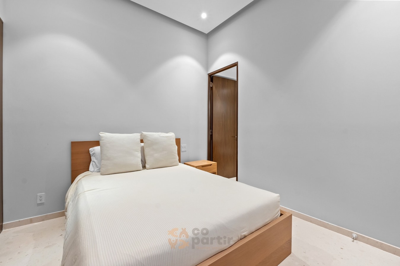 Listing gallery image 17