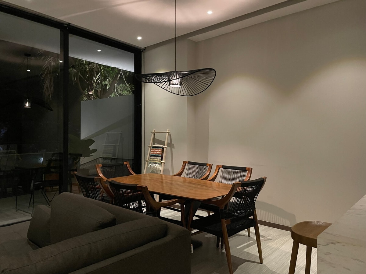 Listing gallery image 4