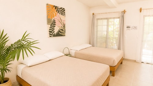 Habitación c/ Baño privado, terraza, TV en centro