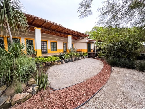 Shanti Home: En el centro Tepoz Paz y Tranquilidad