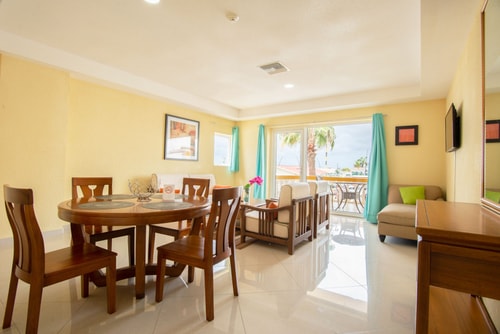 Bay Harbor Luxury 1 bedroom apartments 72 Aruba Local Rental