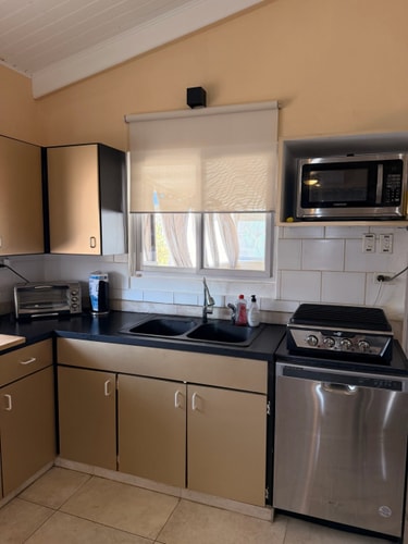 Lovely house in Palm Beach close to Hotel Area 54 Aruba Local Rental