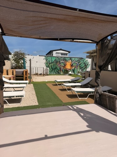 Lovely house in Palm Beach close to Hotel Area 40 Aruba Local Rental