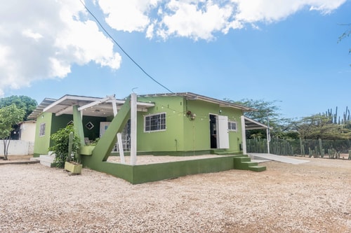 Aruban Home Close to Beach 22 Aruba Local Rental