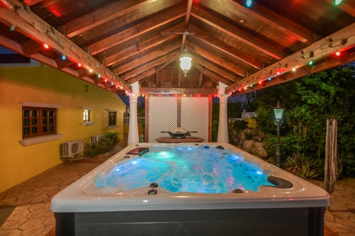 NEW ! Casa Kudawecha 31 Aruba Local Rental