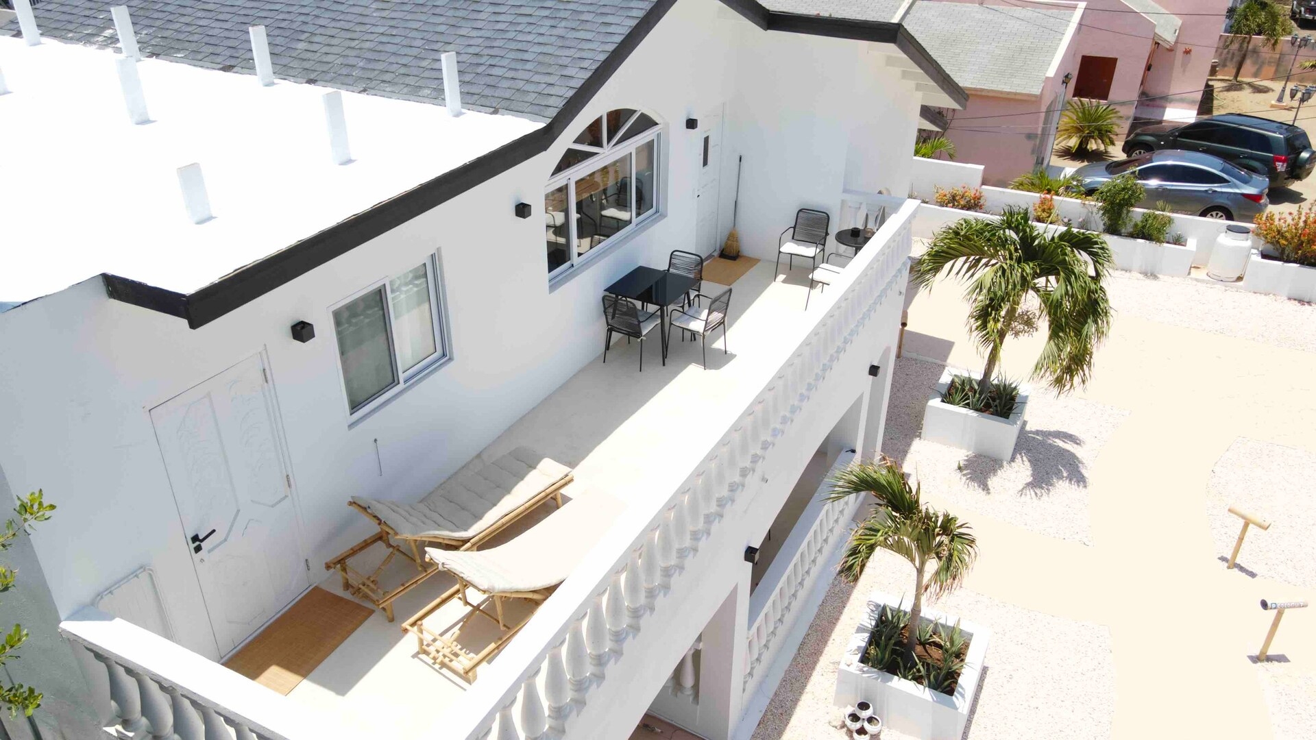 PALM BEACH VACAYSUITES - COCONUT SUITE - TOP FLOOR Vacay Suites Aruba