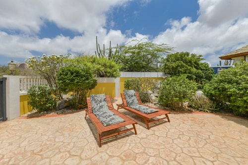 NEW ! Casa Kudawecha (Casa & Casita) 79 Aruba Local Rental