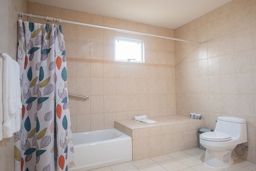 NEW ! Bay Harbor studio 203 12 Aruba Local Rental