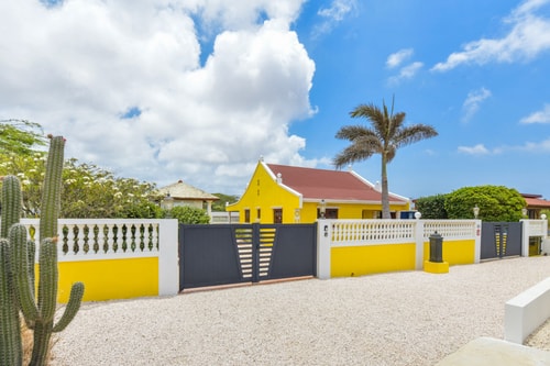 NEW ! Casa Kudawecha (Casa & Casita) 13 Aruba Local Rental