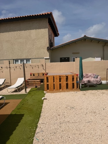 Lovely house in Palm Beach close to Hotel Area 41 Aruba Local Rental