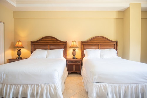 NEW ! Bay Harbor studio 201 ( 4 persons) 5 Aruba Local Rental