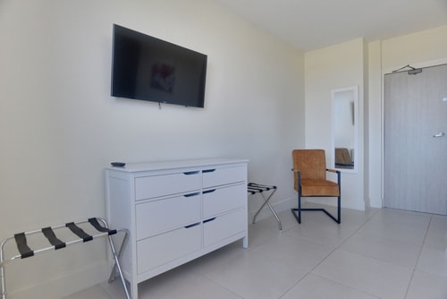 Palm Beach, Las Islas Condo # 8 37 Aruba Local Rental