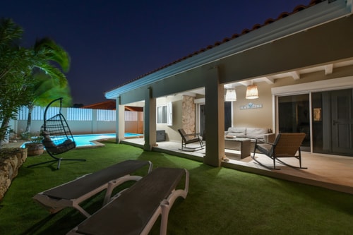 Casa Karlina 51 Aruba Local Rental