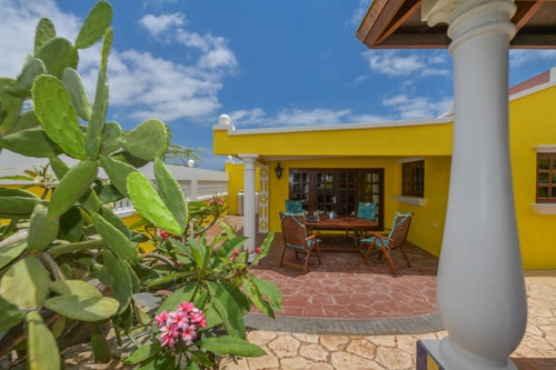 NEW ! Casa Kudawecha (Casa & Casita) 9 Aruba Local Rental